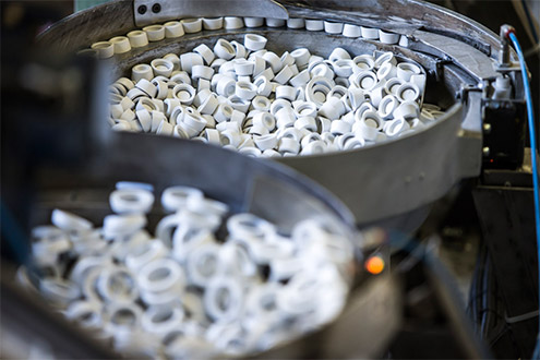 feed system on a packaging machine